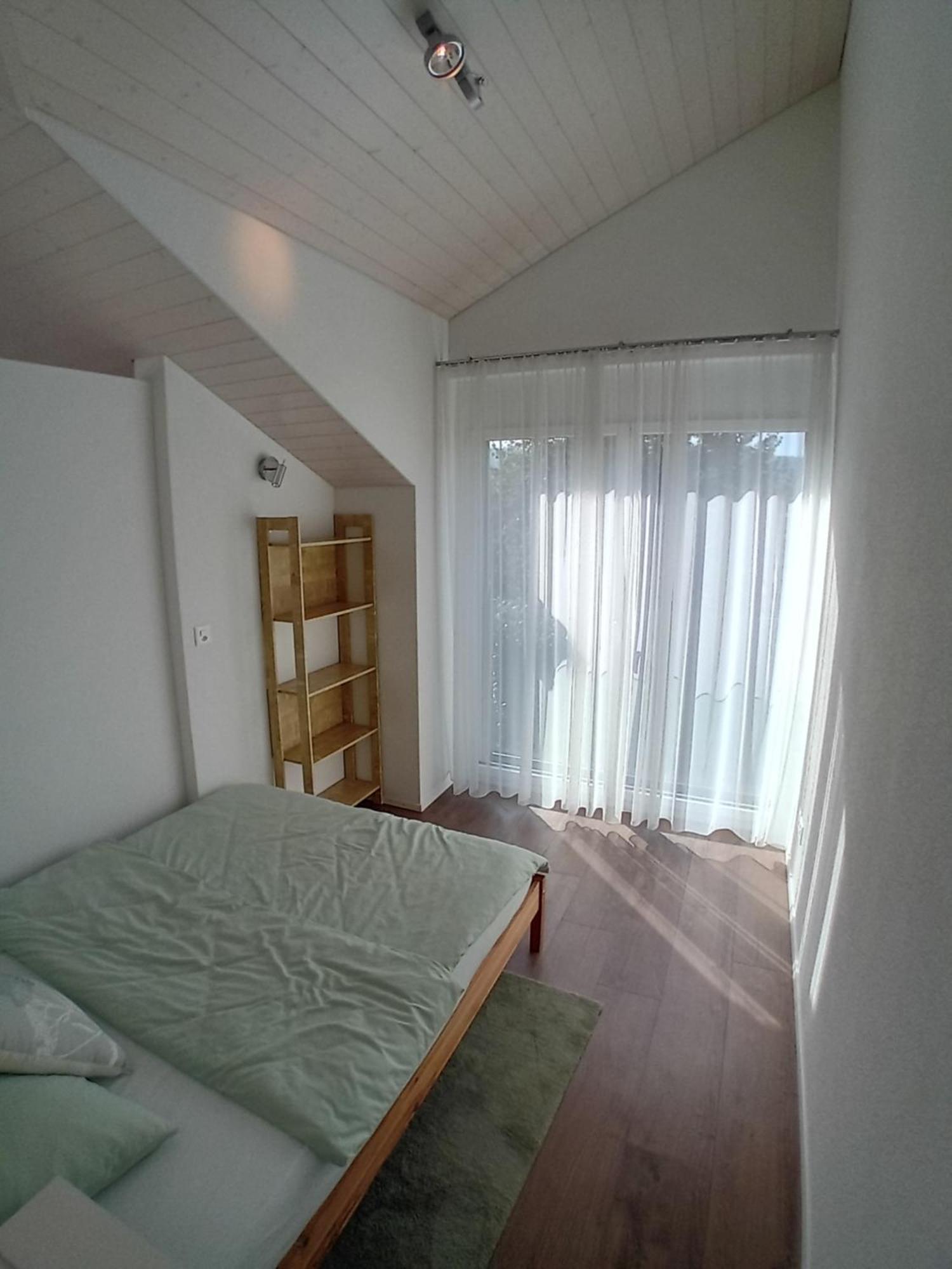 Wohnresidenz Casa Fortuna Suhr Exteriör bild