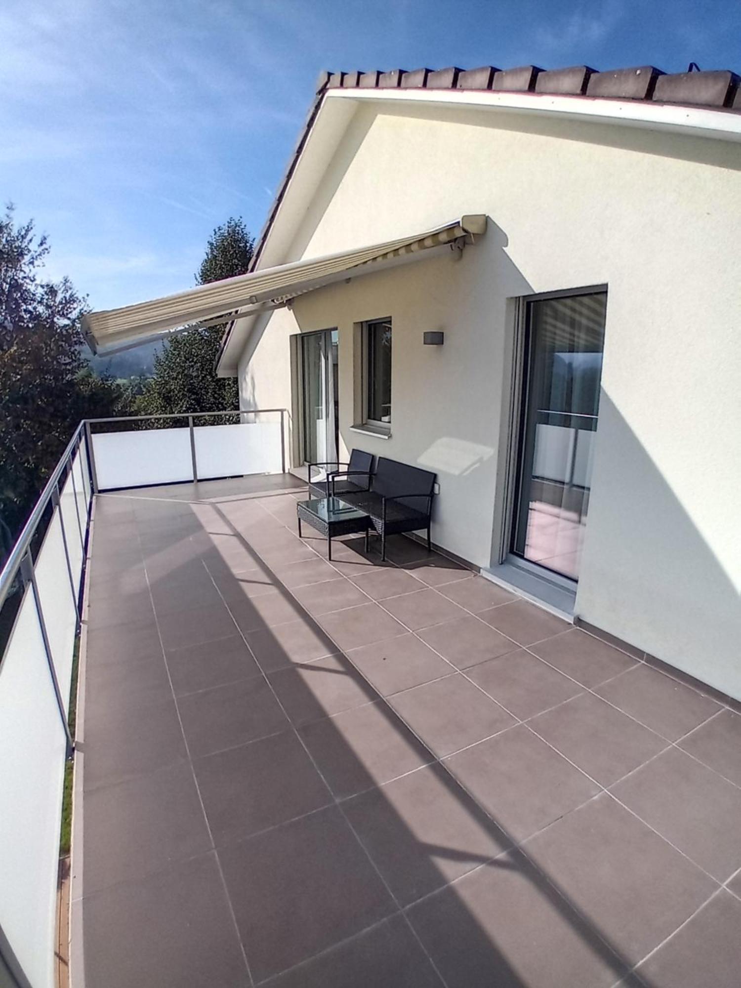 Wohnresidenz Casa Fortuna Suhr Exteriör bild