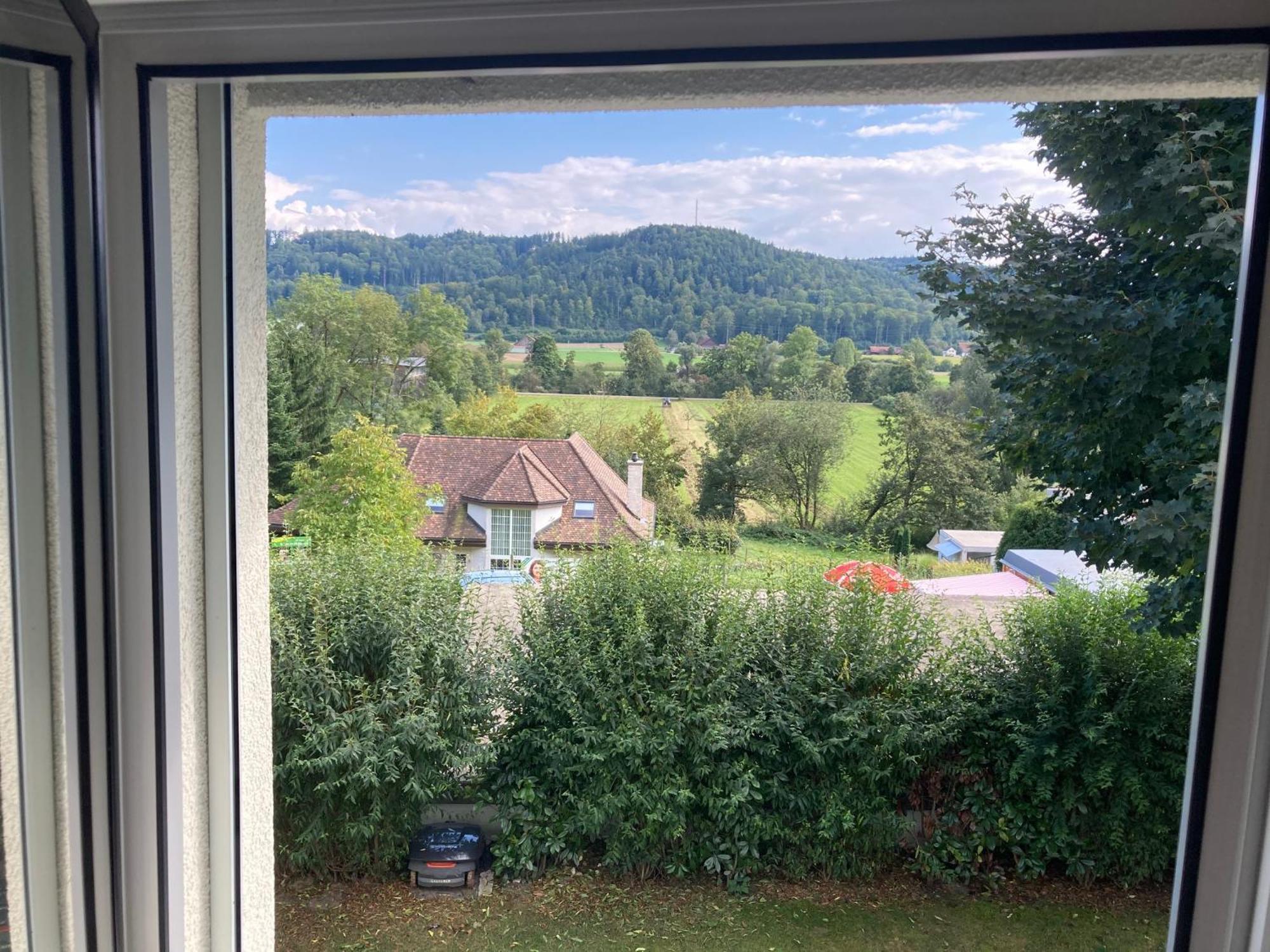 Wohnresidenz Casa Fortuna Suhr Exteriör bild
