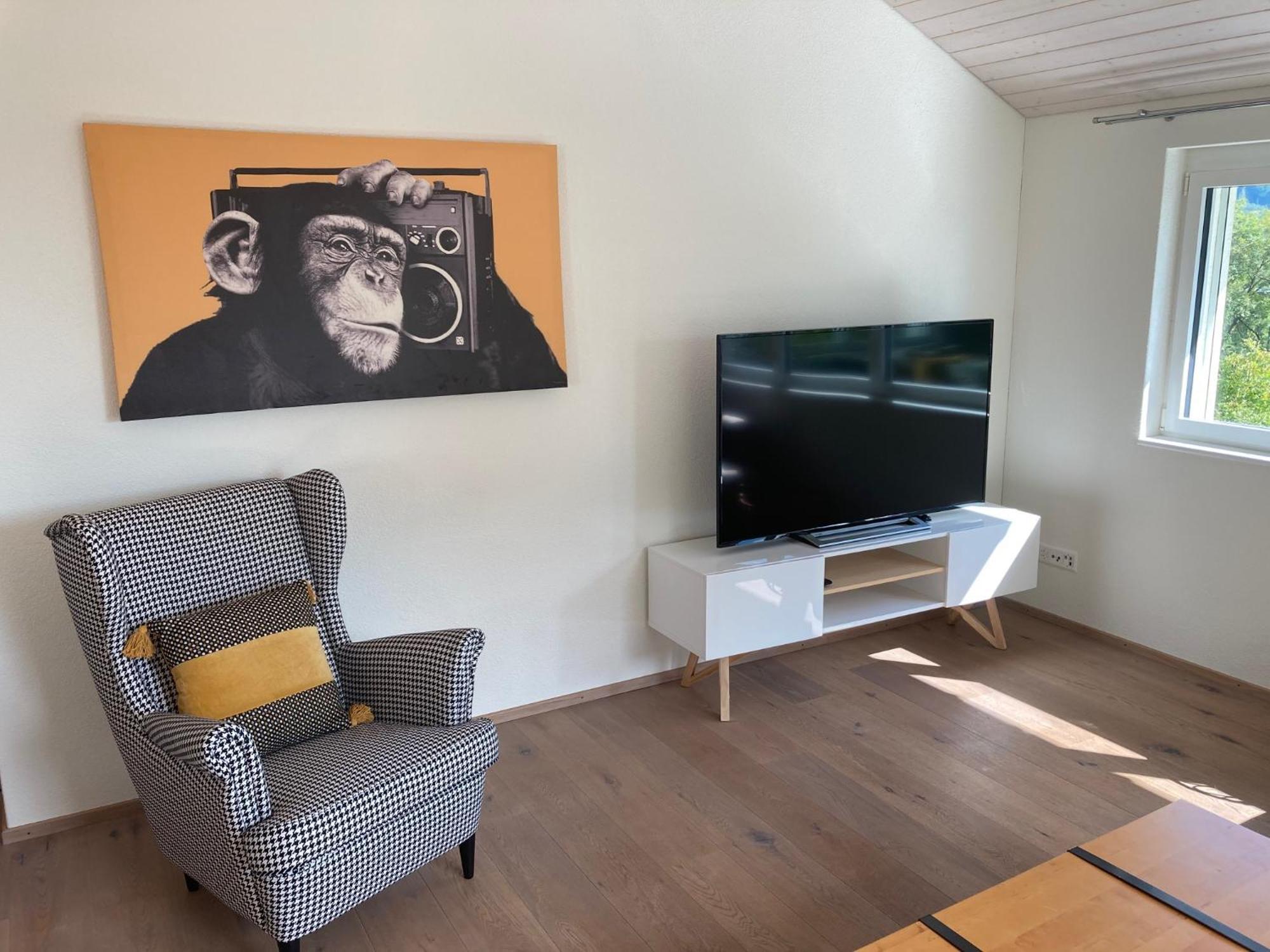 Wohnresidenz Casa Fortuna Suhr Exteriör bild
