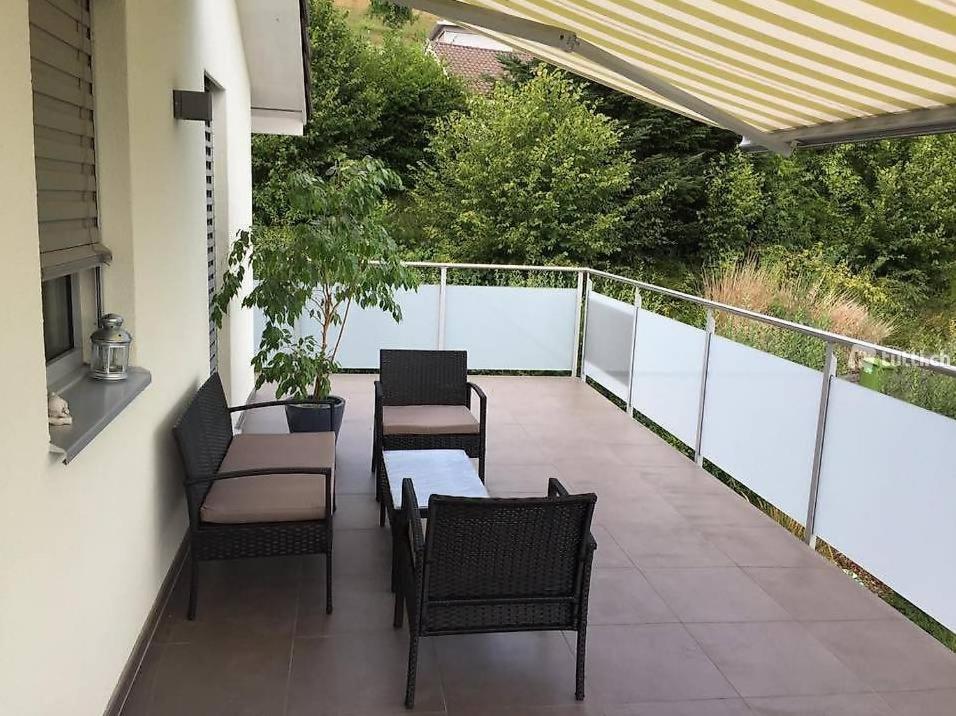 Wohnresidenz Casa Fortuna Suhr Exteriör bild